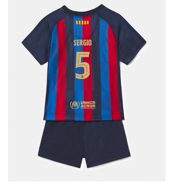 Barcelona Sergio Busquets #5 Hjemmedraktsett Barn 2022-23 Kortermet (+ Korte bukser)